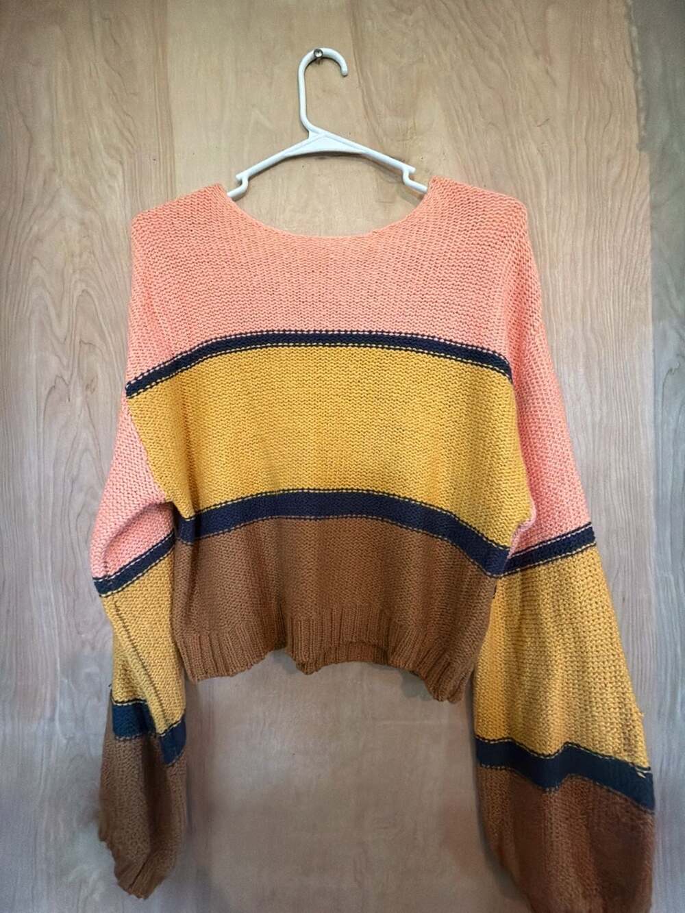 Billabong Women's Colorblock Striped Cropped Long Sleeve Sweater Medium M